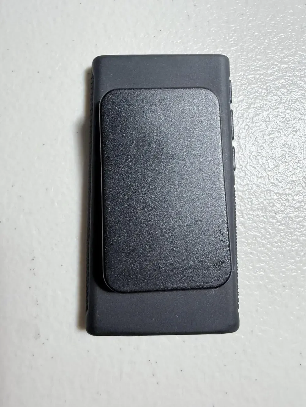 Apple iPod nano 7th Generation Slate (16 GB) Black Bundle